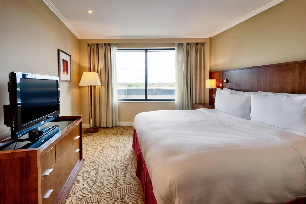 London Twickenham Stadium Hotel, A Member Of Radisson Individuals Exterior photo