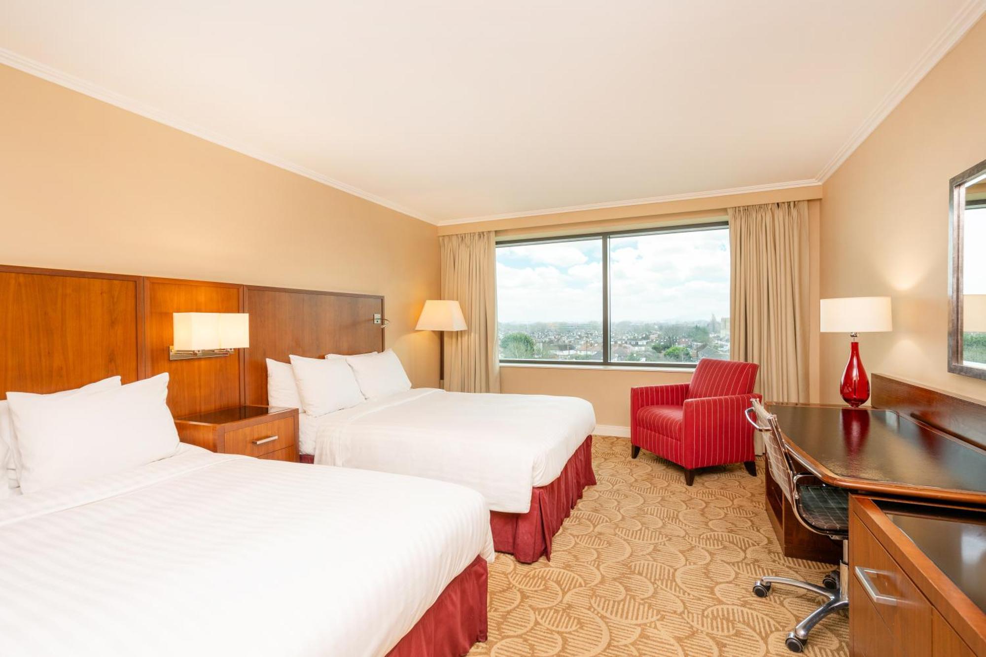 London Twickenham Stadium Hotel, A Member Of Radisson Individuals Exterior photo