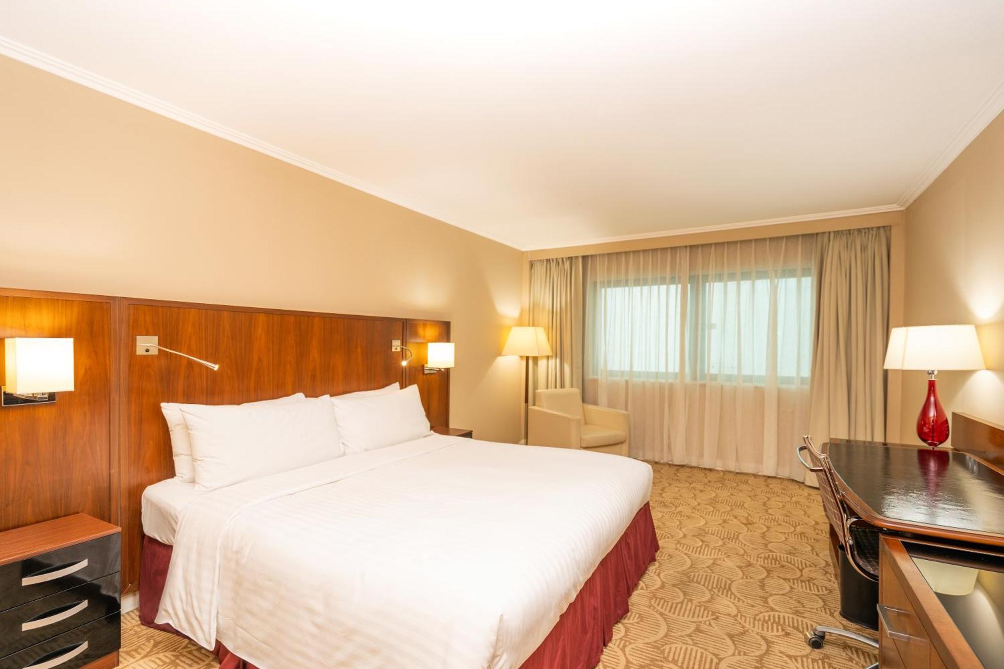 London Twickenham Stadium Hotel, A Member Of Radisson Individuals Exterior photo