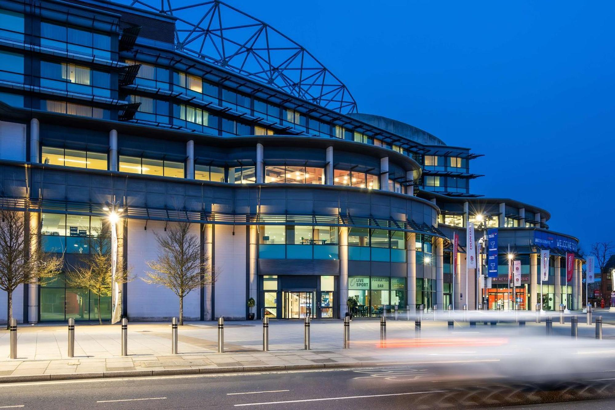 London Twickenham Stadium Hotel, A Member Of Radisson Individuals Exterior photo
