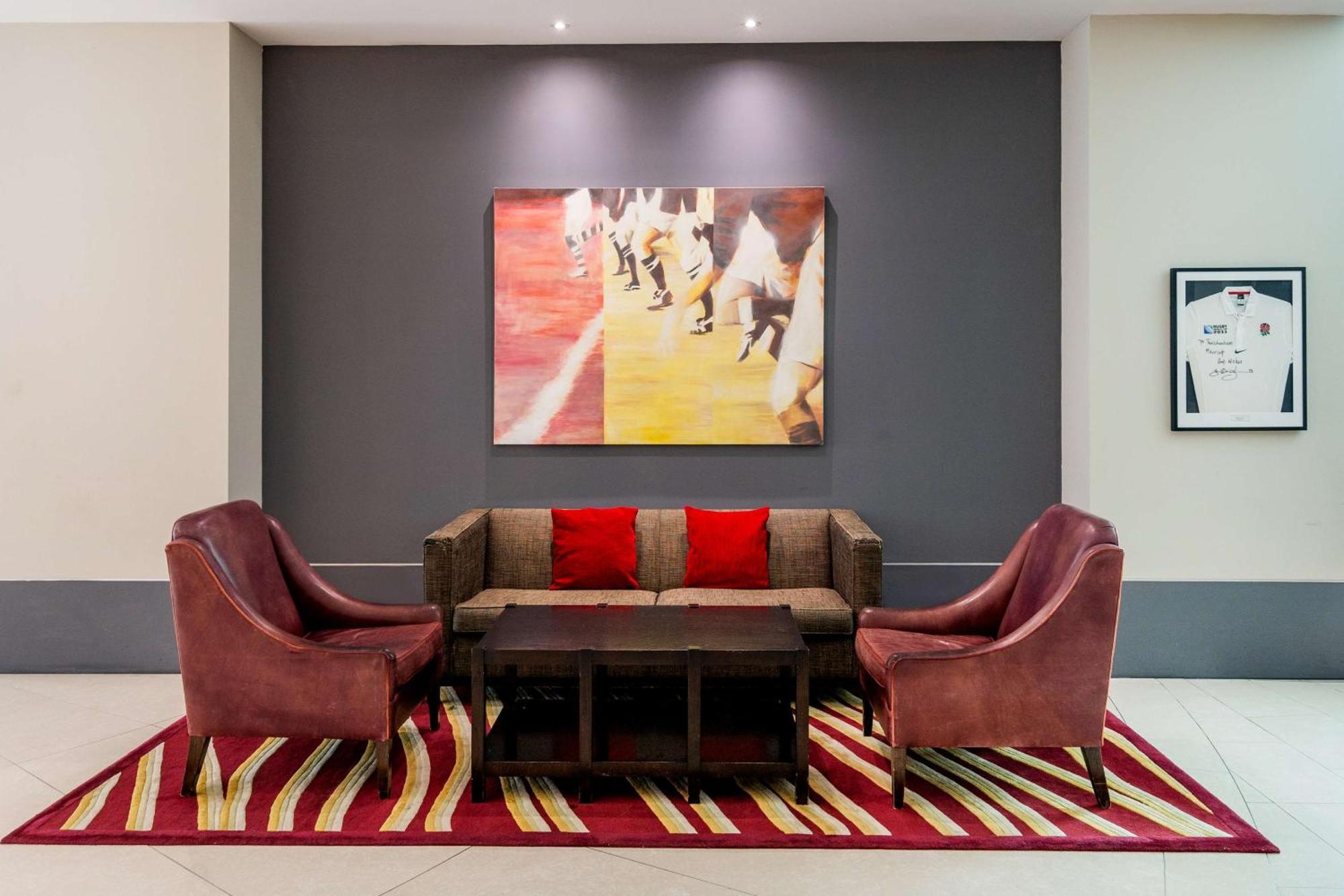 London Twickenham Stadium Hotel, A Member Of Radisson Individuals Exterior photo